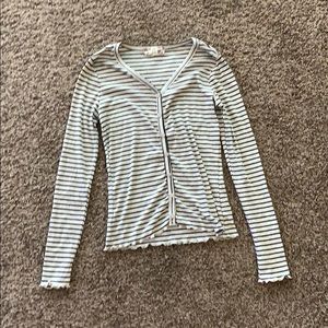 Long sleeve button down top